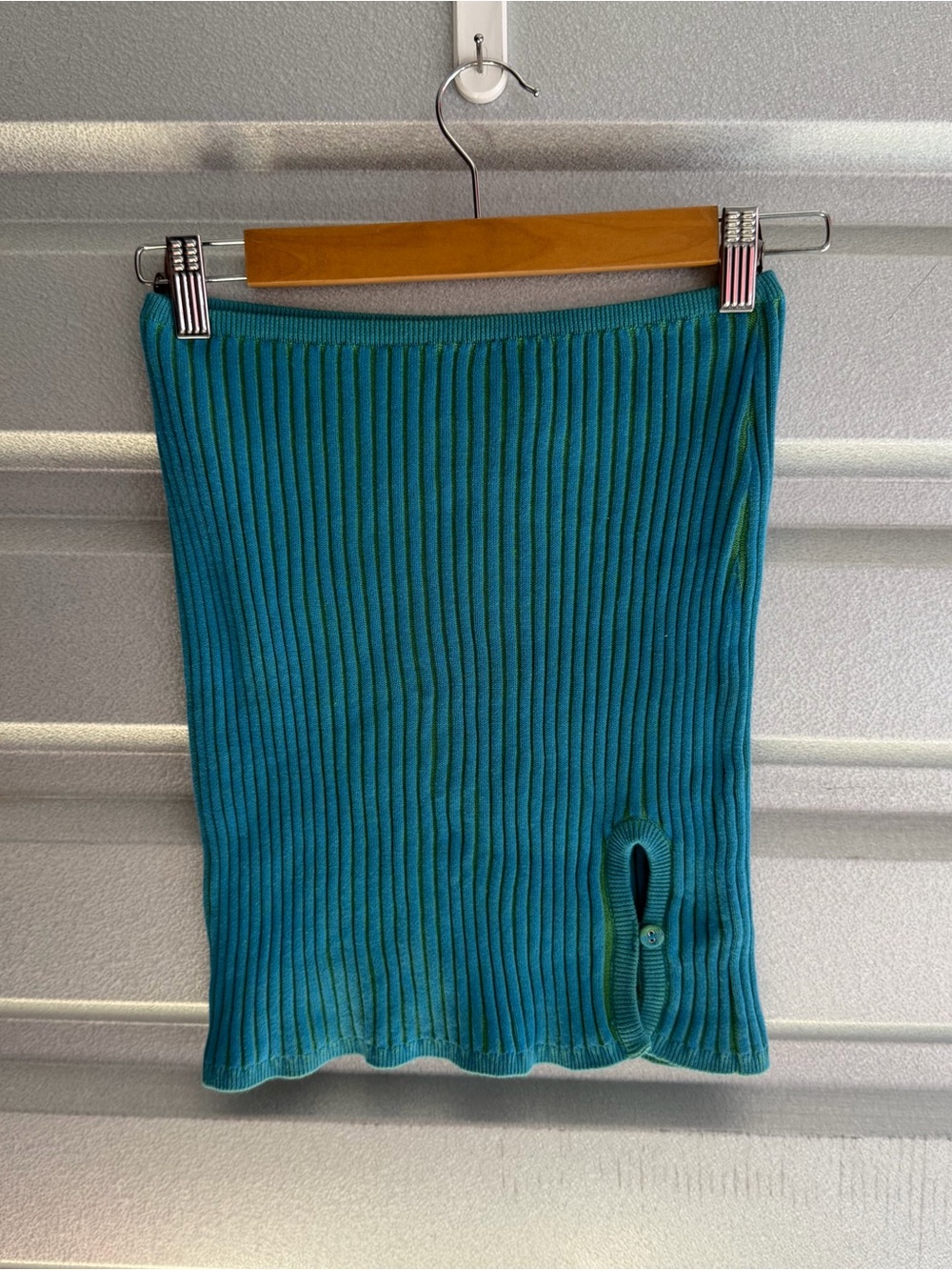Another Girl two-tone blue and green ribbed knit mini skirt